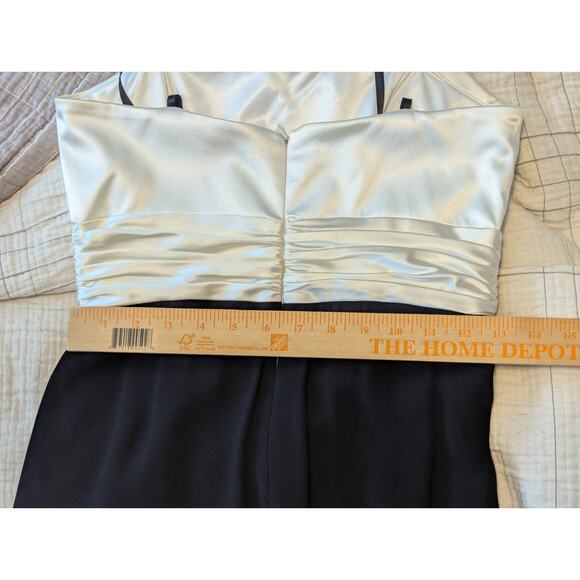 David Meister Long Strapless Evening Gown with White Satin Tie, Black Skirt Sz 6 - Picture 12 of 12